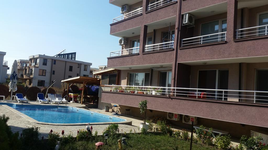 Anfid Apartments Burgas by Eksteriør bilde