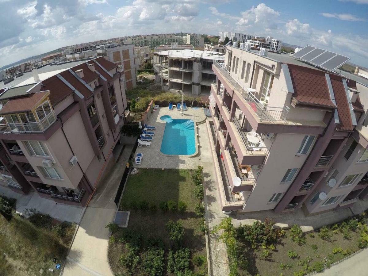 Anfid Apartments Burgas by Eksteriør bilde